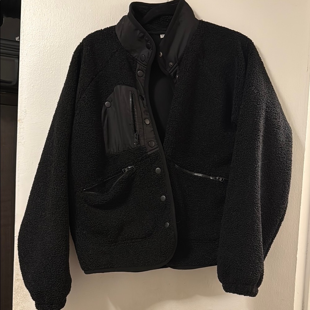 Women’s Black Fleece Jacket